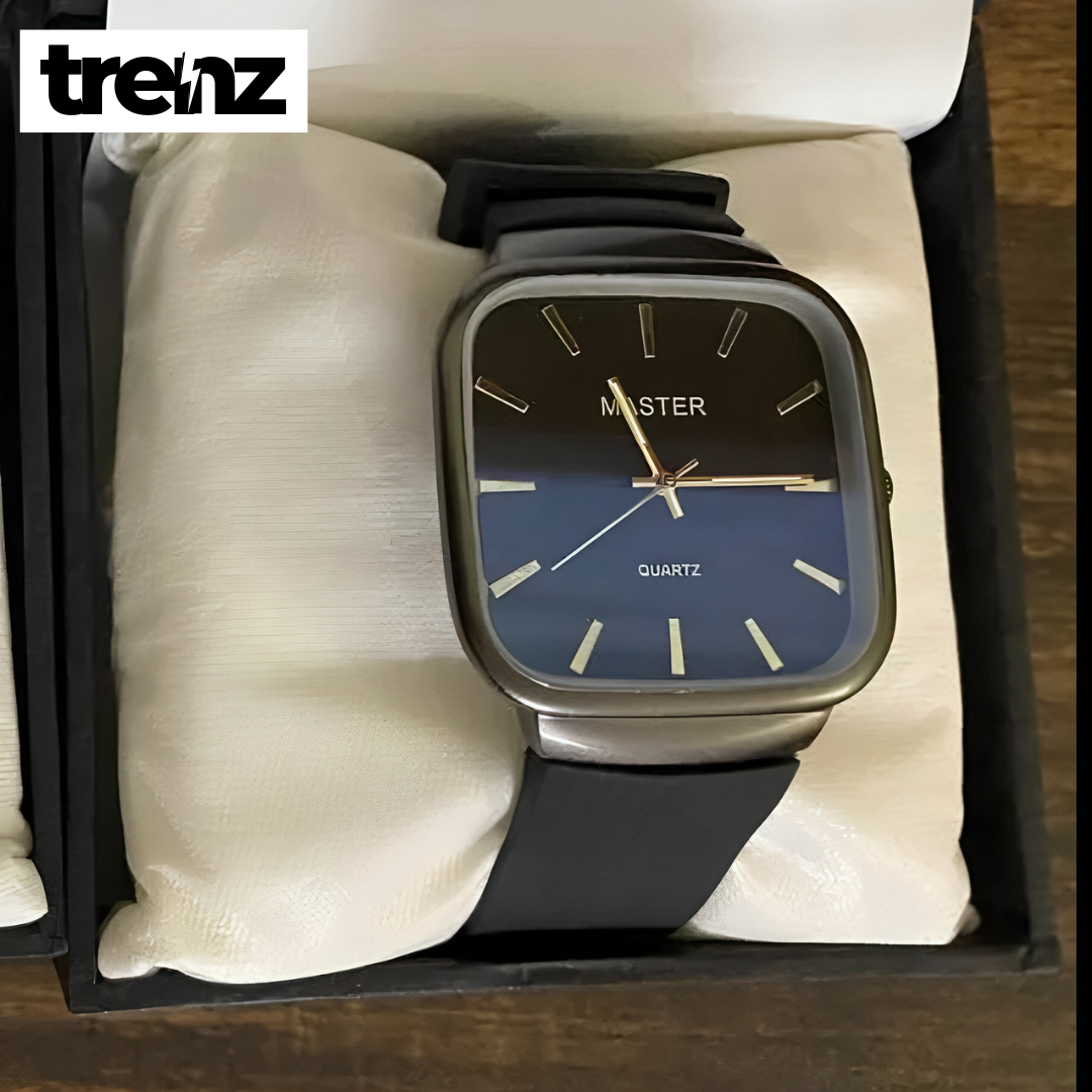 Classy Timepiece with Minimalist Design - Leather Strap Watch